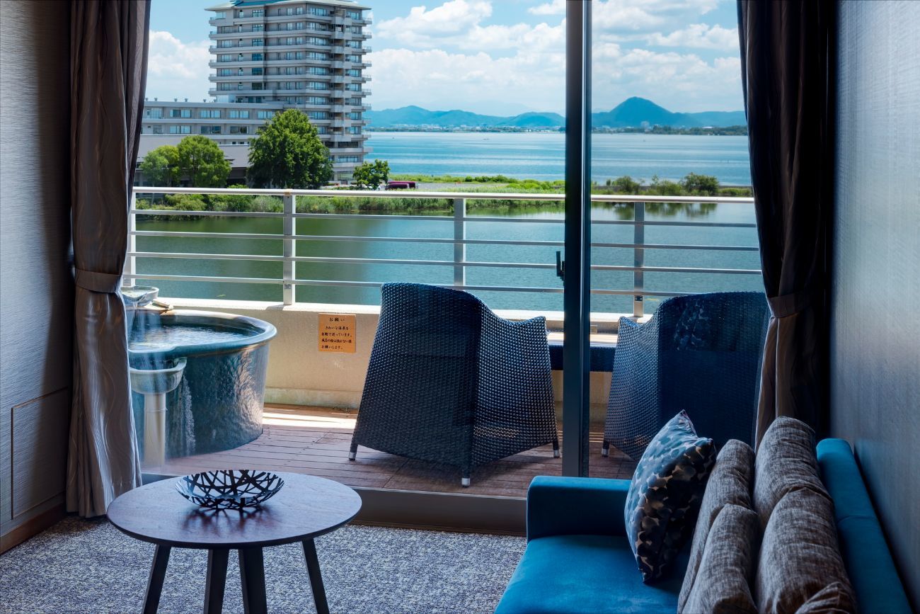 びわの風信楽露天風呂